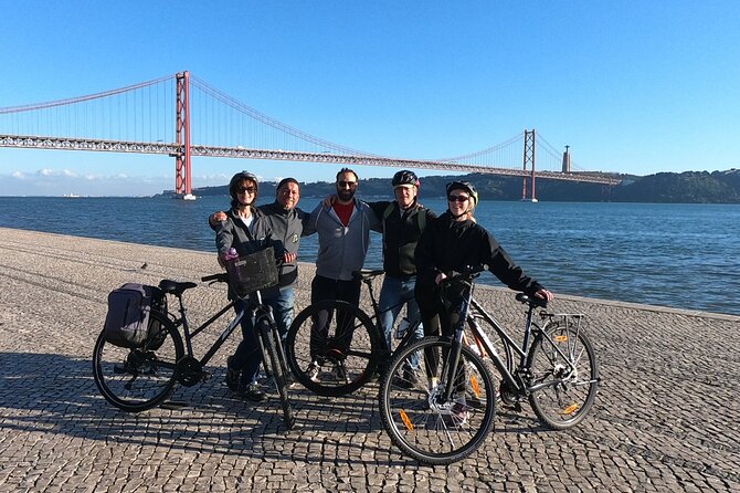 Tagus River Heritage and Traditional Lunch Bicycle Tour - Cycling Lisbon’s heritage: what 4 hours is really like