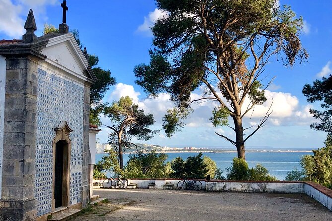 Tagus River Heritage and Traditional Lunch Bicycle Tour - Stop 2: Torre de Belém and King Manuel I’s maritime message