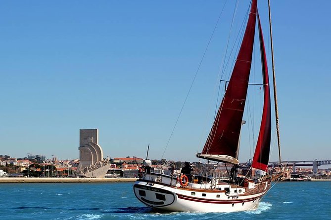 Tagus River - Private Tour on Vintage Sailboat - Boarding at Doca de Santo Amaro: how the experience starts