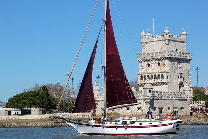 Tagus River - Private Tour on Vintage Sailboat - Padrão dos Descobrimentos and Belém Tower views