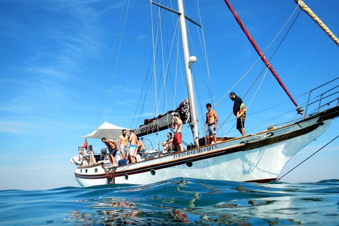 Tagus River - Private Tour on Vintage Sailboat - MAAT and the Electricity Museum: Lisbon beyond postcards