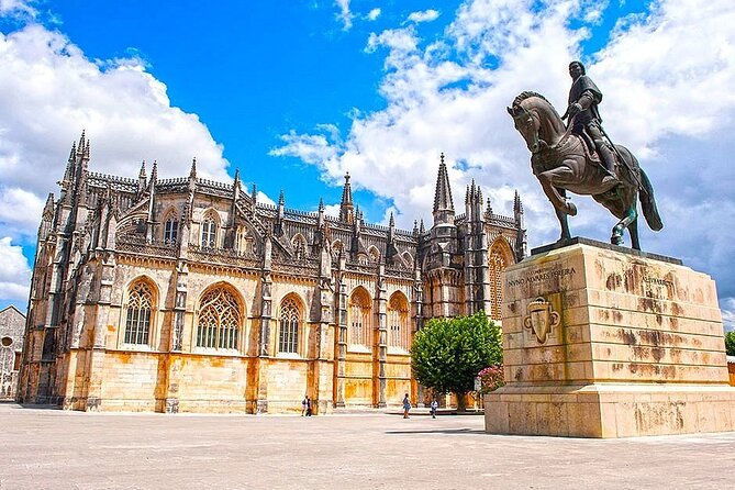 Take Battle Alcobaça and Óbidos The Templar and Medieval Legacy - Highlights that make this day trip work