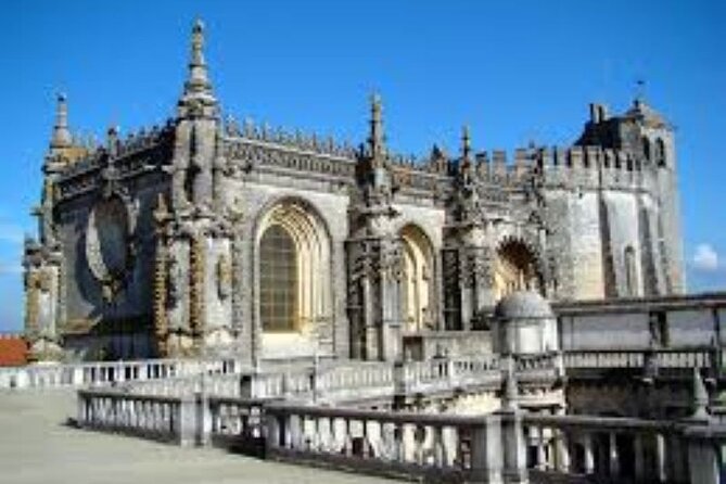 Take Battle Alcobaça and Óbidos The Templar and Medieval Legacy - Alcobaça Monastery: Cistercian Gothic and the lovers’ tombs