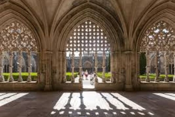 Take Battle Alcobaça and Óbidos The Templar and Medieval Legacy - Tomar beyond the big monument: Templar leisure and a synagogue with deep roots