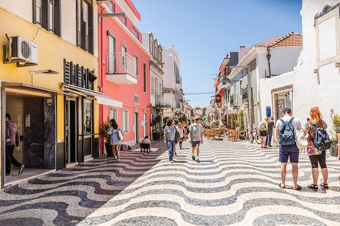 Tapas And Tascas: Private Food Tasting Experience In Lisbon - Starting at Praça do Comércio: espresso and sweet orientation