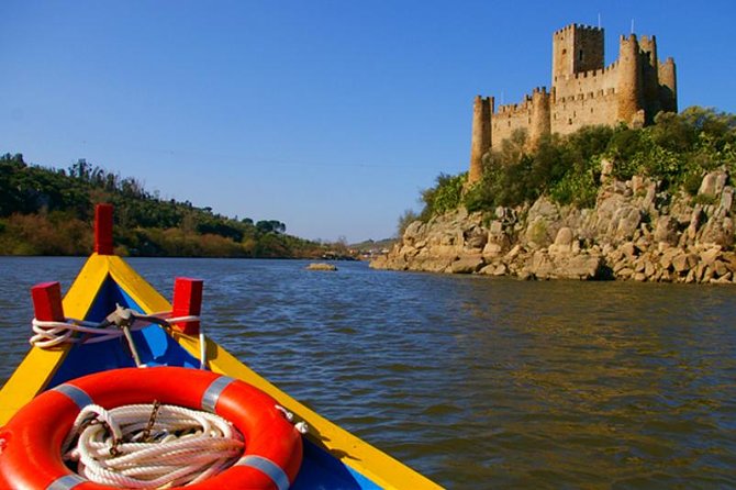 Templar River: Tomar and Almourol Private Tour - Constância river views: the in-between moment that makes the boat ride better