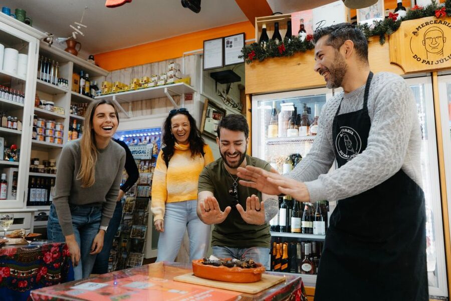 The Heart of Lisbon Food Tour: Baixa, Chiado & Bairro Alto - Starting at Miradouro de São Pedro de Alcântara: your view-based kickoff