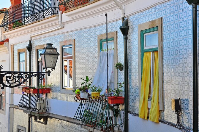 The Moorish Beyond the Tourist Trail Quarter Free Walking Tour - Rui’s Storytelling: Fun, Clear, and Actually Well Paced