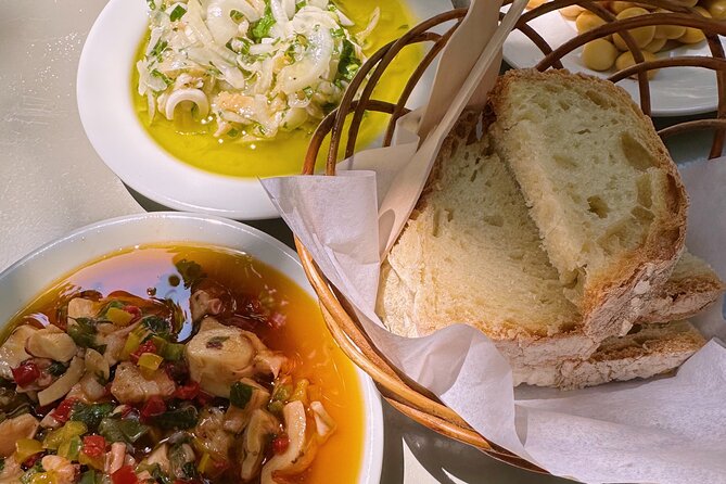 The Portuguese Food Tour – Dishes, Drinks & Sights - Stop 1 in Chiado: an old tavern and quick local bites