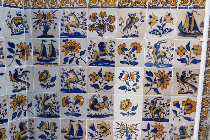 The Portuguese Tiles - Convento de São Pedro de Alcântara: Early Blue-and-White Beginnings