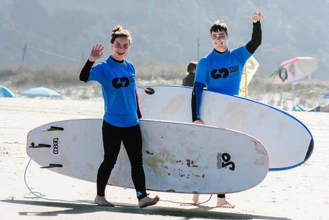 The Surf Instructor in Costa da Caparica - How the surfing lesson is paced (and what affects your wave time)