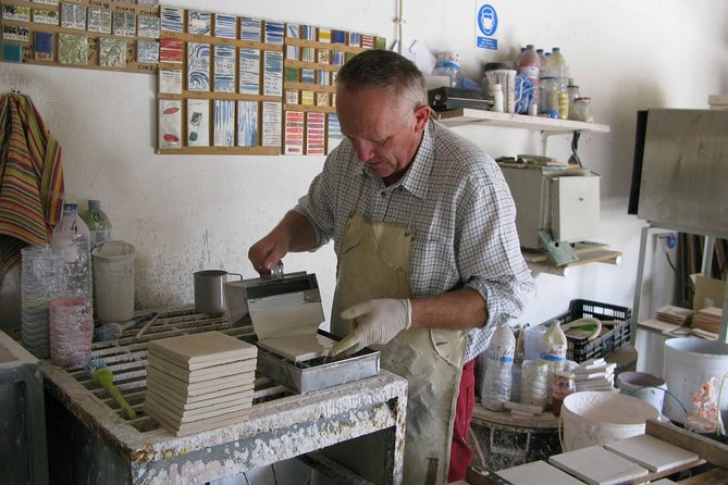 Tiles and Tales: Workshop and National Tile Museum Visit - The ride south to Azeitão: learning while you travel