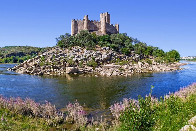 Tomar and Almourol Castle Private Tour from Lisbon - Convento de Cristo: where Portuguese Renaissance meets Templar roots