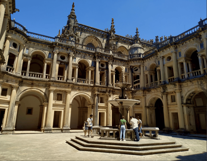 Tomar: Knight's Templar Castle and Convent of Christ Tour - Meeting Your Guide in Tomar: Where It Starts