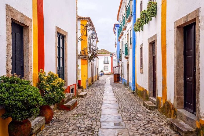 Tour from Lisbon: Obidos, Nazaré and Fátima Small Group - Fátima: Sanctuary of Our Lady, Basilica, and the Chapel of Apparitions