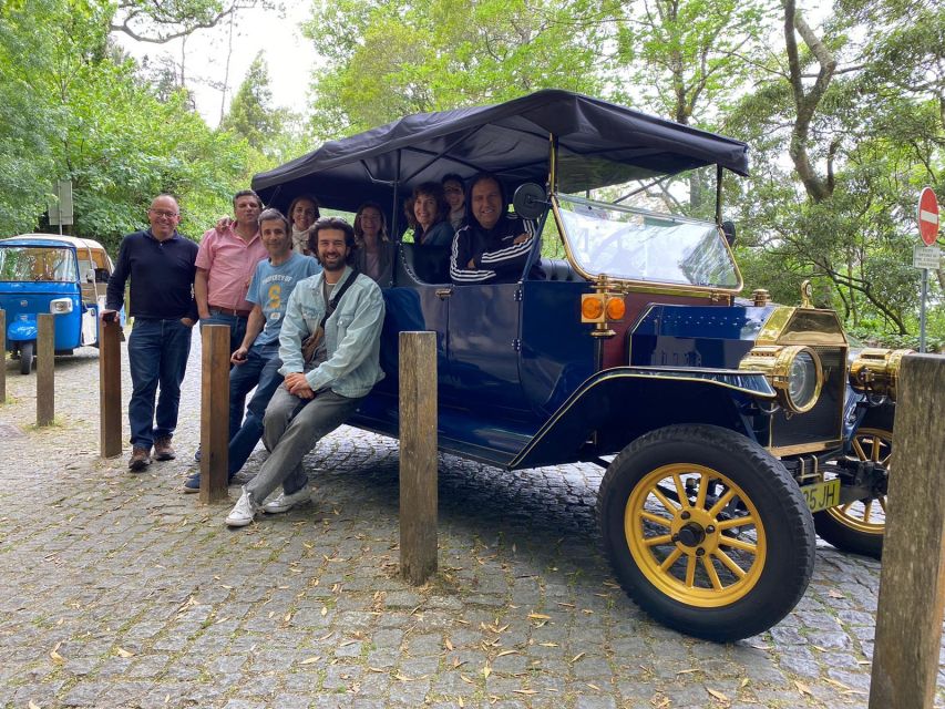 Tour Sintra: Charming tour in a Classic Car - The Drive Through Tight Streets and Mountain Roads