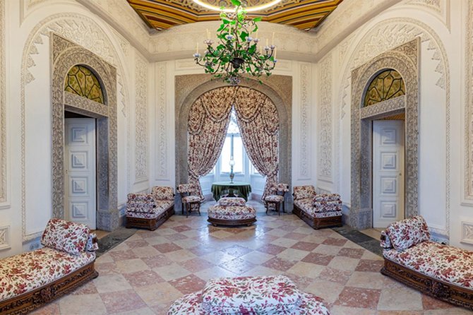 Tour SINTRA (full day) - Centro Histórico de Sintra: quick walking tour and smart browsing time (40 minutes)