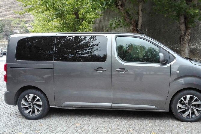 Transfer from Lisbon Airport to Lisbon City Hotels - Finding Your Driver at LIS: The Part That Makes or Breaks Arrival