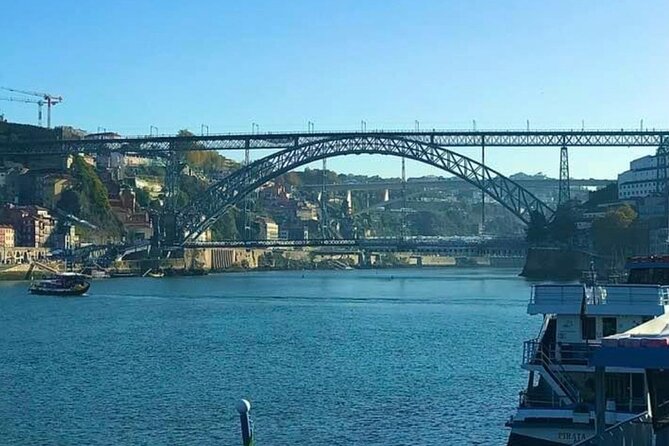 Transport Lisbon/Porto Porto/Lisbon with 2 optional stops - Practical Tips to Get the Most From Your Driver and Stops