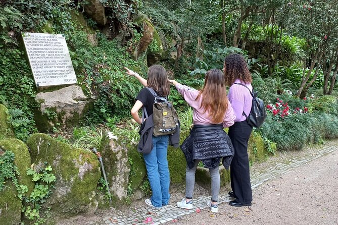 Treasure Hunt and Walking Tour in Sintra - Group energy: why this feels great for friends and team building