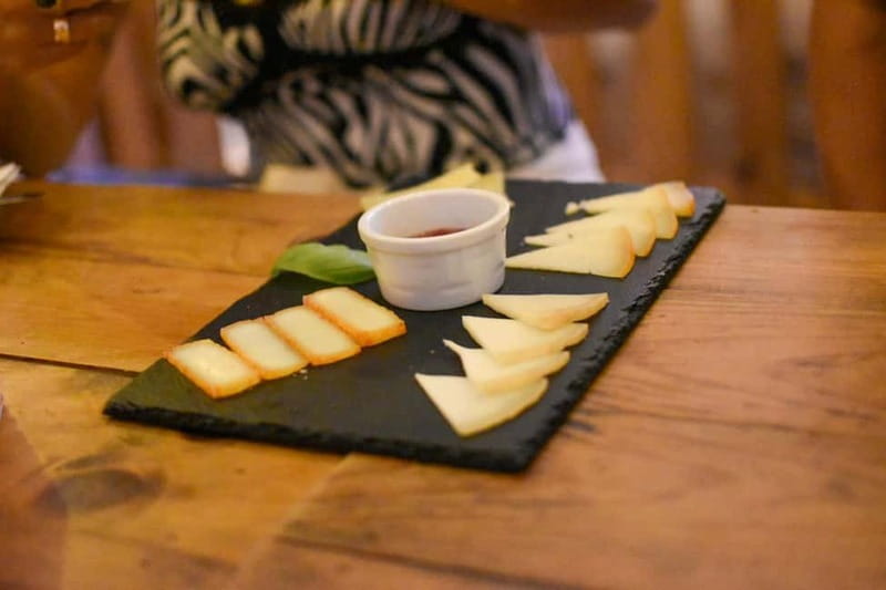 Treasures of Lisboa : Alfama Food Tour with 18 Tastings - Key things that make this Alfama tour worth your time