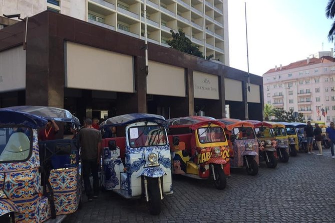 Tuk Tuk Lisboa - Sightseeing Tours - Miradouro da Senhora do Monte: your quick ticket to Lisbon viewpoint time