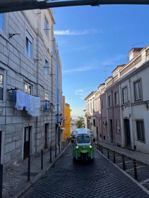 Tuk Tuk Lisbon: 3H00 Lisbon Charms - Key things I’d prioritize before you book