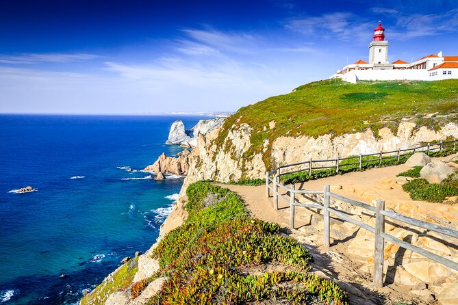 Tuk-Tuk Tour in Sintra Palaces in Cabo da Roca - Timing, weather, and how guides keep the day flowing