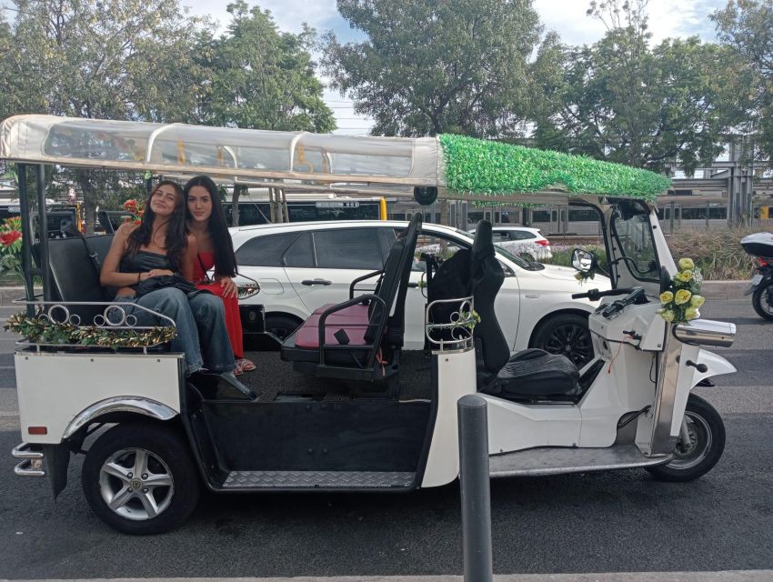 Tuk Tuk Tour of Belem - Monument to the Discoveries and the Belém river feel