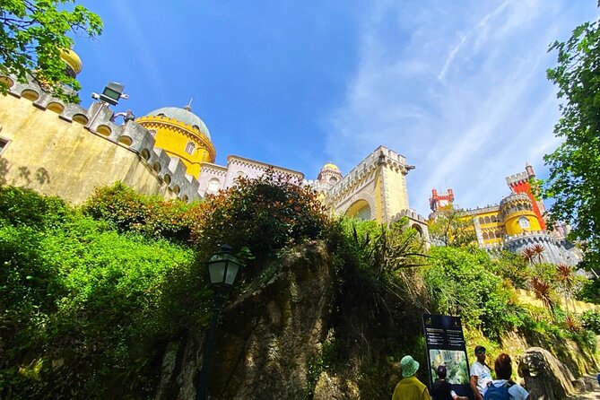 Tuk Tuk Tour Sintra Cascais – Palaces & Coastal Views - Castelo dos Mouros: a 45-minute medieval hilltop breather