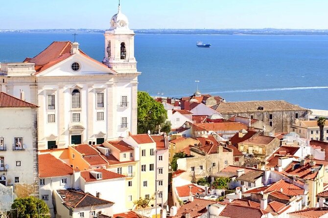 Unforgettable 3 Hours Lisbon City Tour with Tuk Tuk - Lisboa Cathedral to Portas do Sol: The Viewpoint Sweep That Makes Lisbon Click