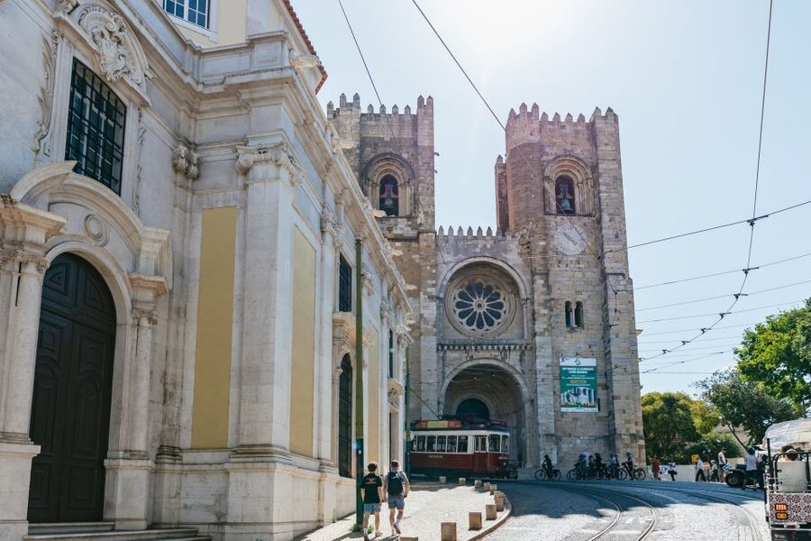 Vadio: Lisbon Old Town Private Tuk Tuk Tour - Views, photos, and timing: how to make the most of 2 hours