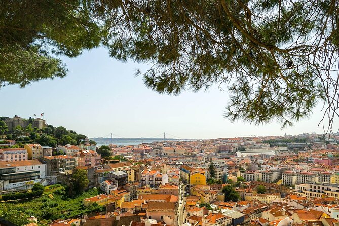 Visionary Underground Asian Food Experience - Lisbon’s Portuguese-Asia story, told with food and drinks