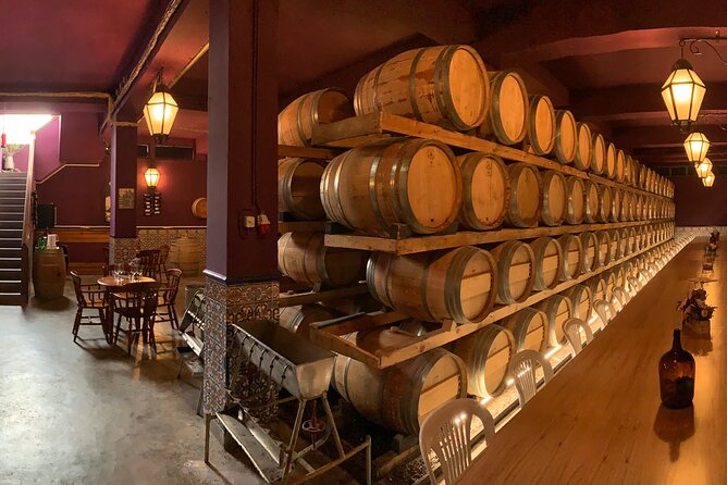 Visit and Wine Tasting with Tasting of Regional Products - Quinta de Catralvos Enoturismo: Wine Tasting With Regional Products