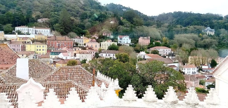 Visit the mystical Sintra, Cabo da Roca and Cascais on a 4x4 - Meeting point at Portela, then straight into Sintra