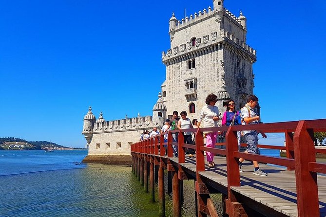 Walking Tour of the Characteristic Points of Belem - Stop 2: Belém Tower and the “Fortress + Port” Angle