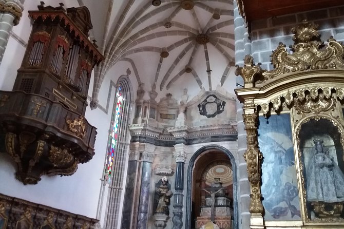 Walled City of Évora’s Highlights & Traditions Tour - How this Évora tour actually works (and why it feels calmer)
