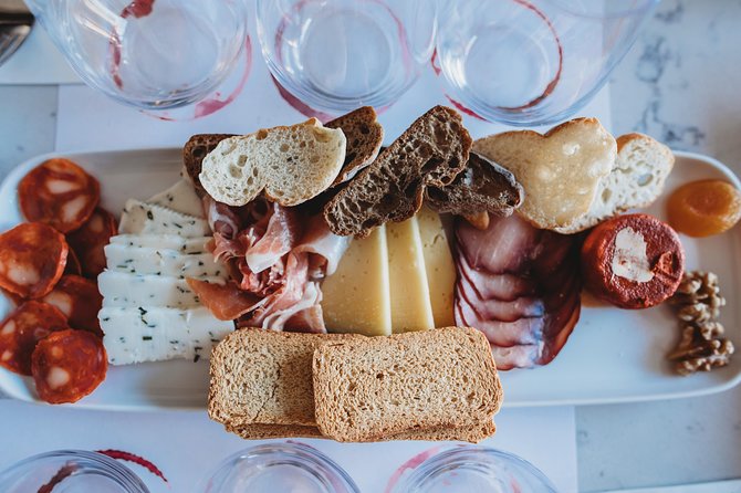 Wine and Cheese Tasting Lunch in Portuguese Wine Bar - Inside From The Vine: what you actually do for 2 hours